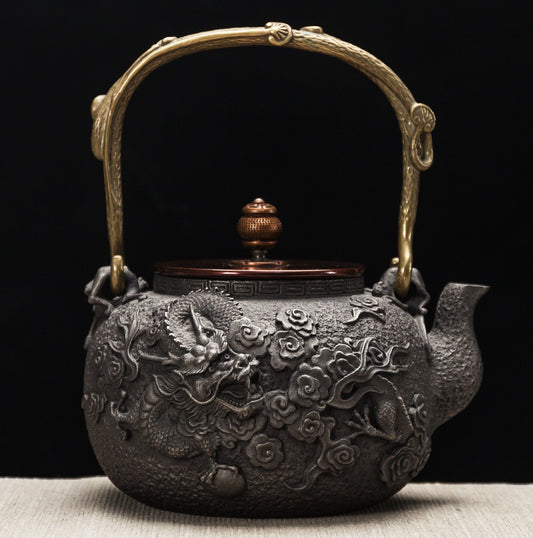 Red Cast Teapot Chifumi, Sakura iron Teapot