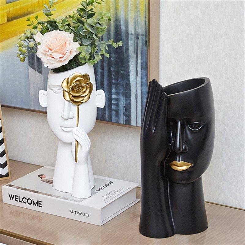 Flower Giving Lover Creative Art Vase Decoration Living Room